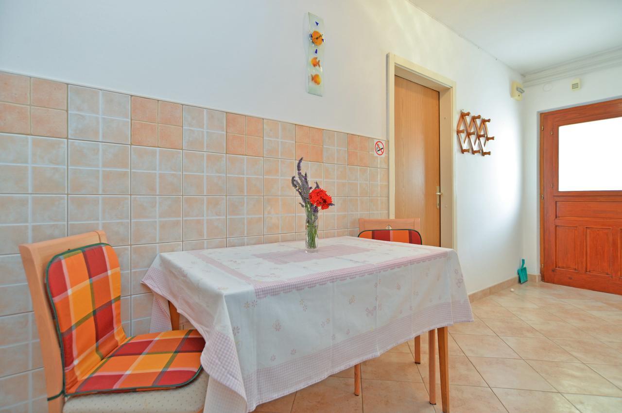 Apartment & Room Tanja 1552 Pula Zewnętrze zdjęcie