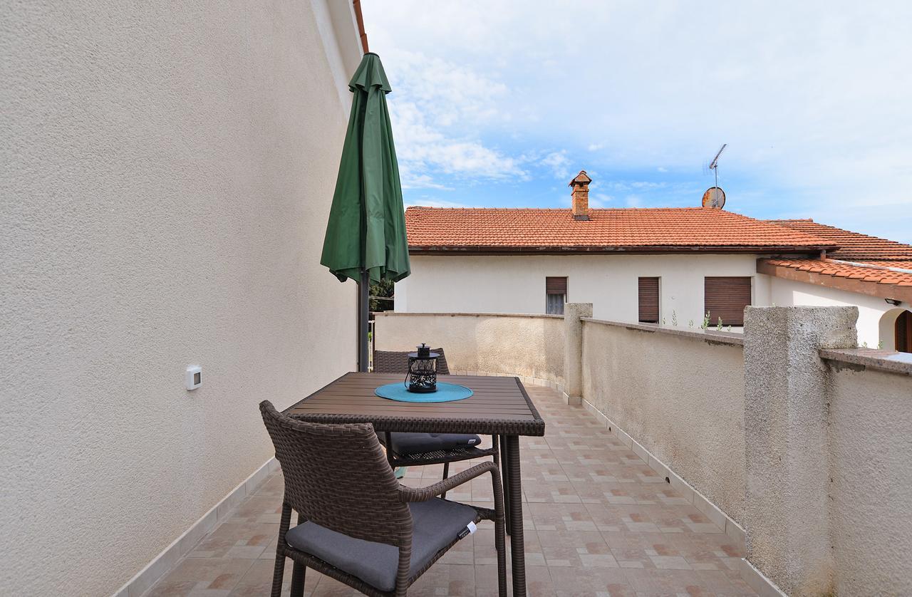 Apartment & Room Tanja 1552 Pula Zewnętrze zdjęcie