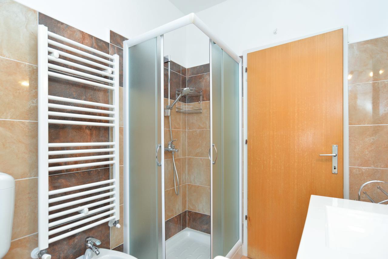 Apartment & Room Tanja 1552 Pula Zewnętrze zdjęcie