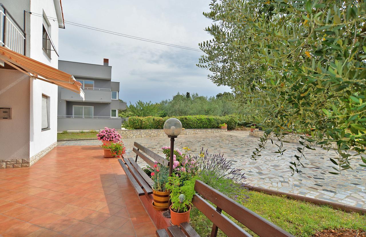 Apartment & Room Tanja 1552 Pula Zewnętrze zdjęcie